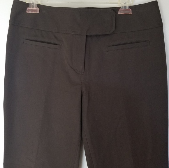 ❇️ Womyn stretch capris ❇️ - Picture 4 of 6